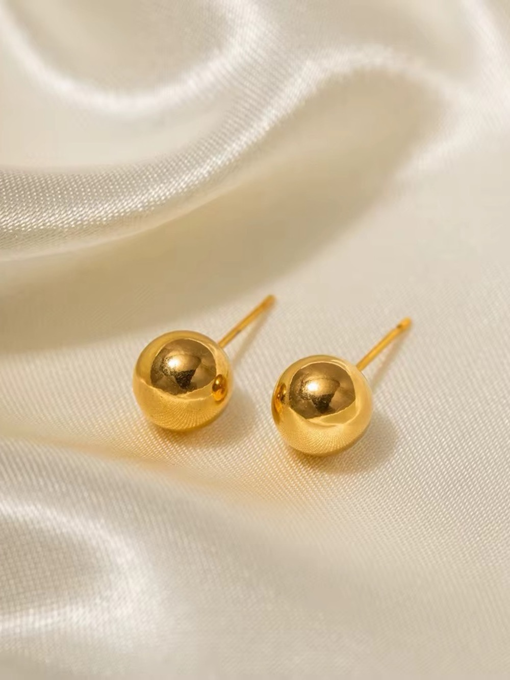 18K Gold Plated Round Ball Stud Earrings